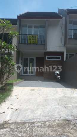 Luxury Rumah Mustika Regency