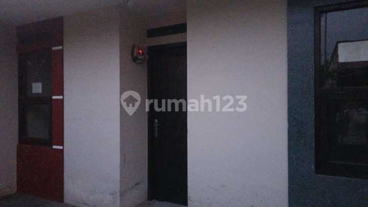 Rumah Unik Minimalis Ujang Berung Kota Bandung, Murah