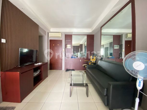 Disewakan Unit Apartemen Mgr2 (3Br), View Kolam Disewakan Unit Apartemen Mgr2 (3Br), View Kolam