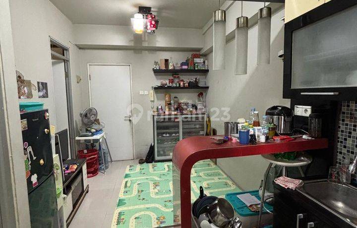 DIJUAL APARTEMEN GRAND EMERALD GADING NIAS UKU 35 M2 2 KAMAR LANTAI 22 FURNISHED HRG BAGUS
