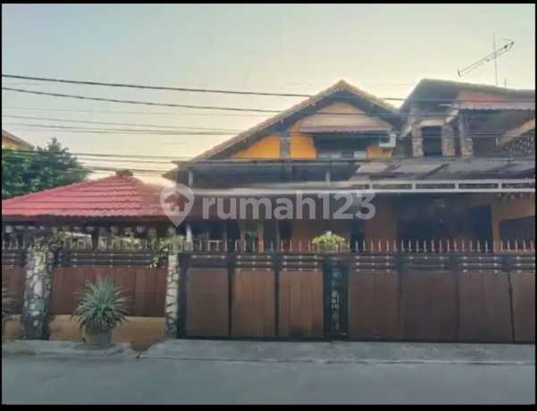 Rumah Hoek Taman Gading Indah Kelapa Gading 185M 2 Lantai Hrg Menarik Hanya 13,5 Jt/Meter Hitung Tanah Saja Rumah Hoek Taman Gading Indah Kelapa Gading 185M 2 Lantai Hrg Menarik Hanya 13,5 Jt/Meter Hitung Tanah Saja