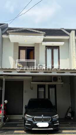 Dijual Rumah Bagus Siap Huni di  Plataran Indah Bintaro Tangerang Selatan 