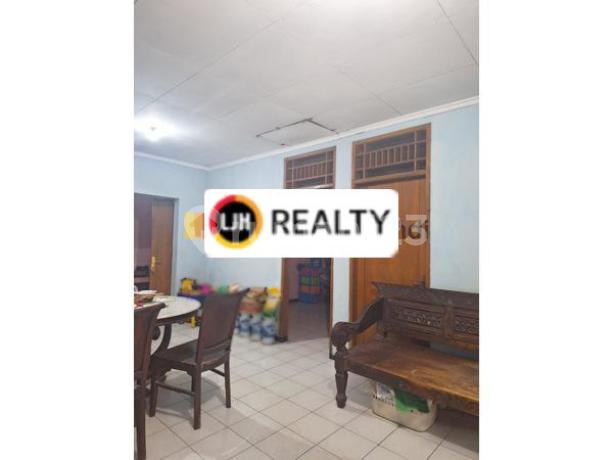 Rumah di Villa Aster Srondol Semarang