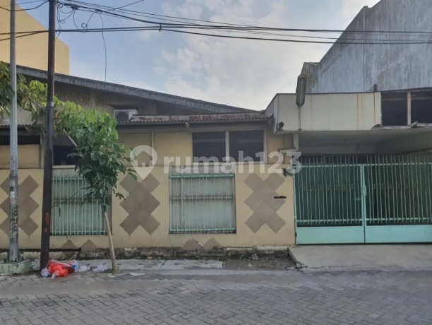 Dijual Rumah Murah & Strategis di Dukuh Kupang Dijual Rumah Murah & Strategis di Dukuh Kupang
