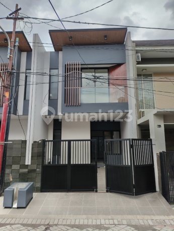 Rumah Baru Gress Di Mulyosari Utara