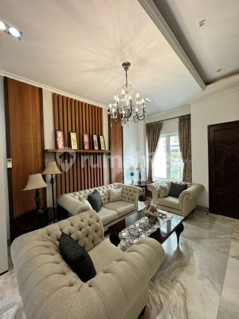 Rumah Pik Mewah Minimalis Furnish Siap Huni (8X30m)