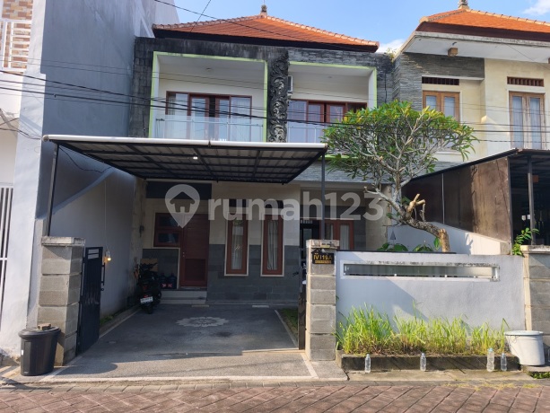 Minimalist Modern House in Kuta Permai