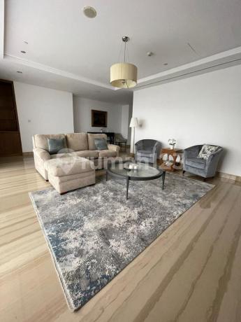 Apartement Providence Park 3 BR Furnished Baru