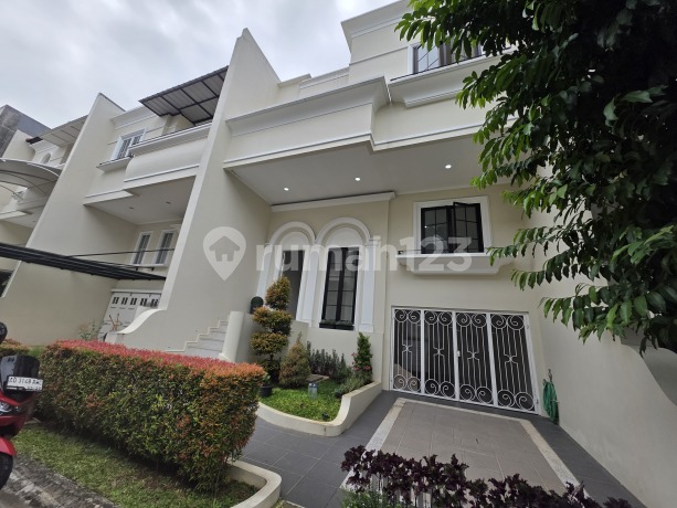 Camden House, 2 Stories, in Kembangan, Brand New