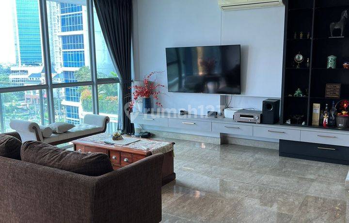 Apartemen The Windsor Puri Indah 3 Kamar Tidur, Furnished
