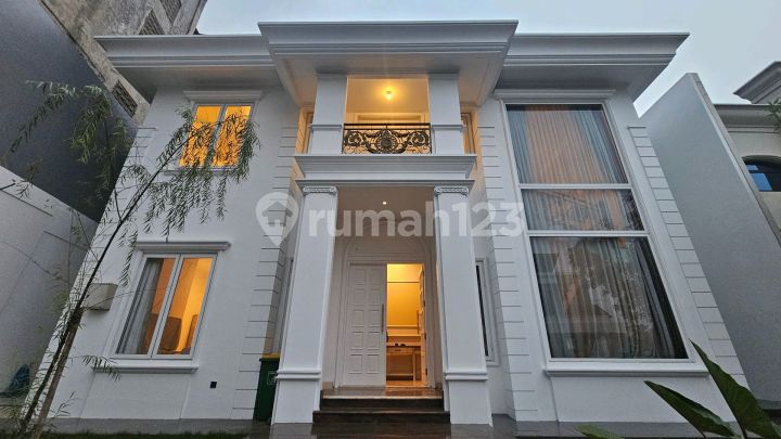 Rumah Megah Lux Termurah Alam Sutera Private Contractor Gaya Modern French Classic Rumah Megah Lux Termurah Alam Sutera Private Contractor Gaya Modern French Classic