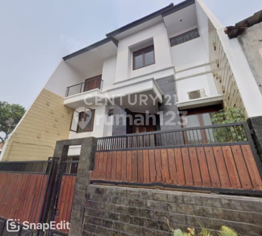 RUMAH DI BELAKANG BEA CUKAI RAWAMANGUN LINGKUNGAN NYAMAN DAN AMAN RUMAH DI BELAKANG BEA CUKAI RAWAMANGUN LINGKUNGAN NYAMAN DAN AMAN