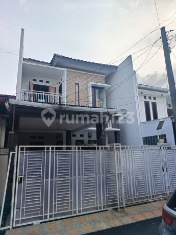 Nice House Ready to Occupy in Mahkota Simprug Larangan Nice House Ready to Occupy in Mahkota Simprug Larangan