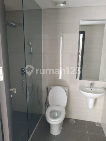 Disewakan Apart St Moritz New Ambassador 3 BR Furnished di Puri Indah Disewakan Apart St Moritz New Ambassador 3 BR Furnished di Puri Indah