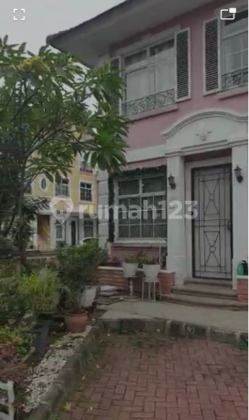Jual Cepat Townhouse Lt 2 Hook Di Taman Paris Lippo Karawaci