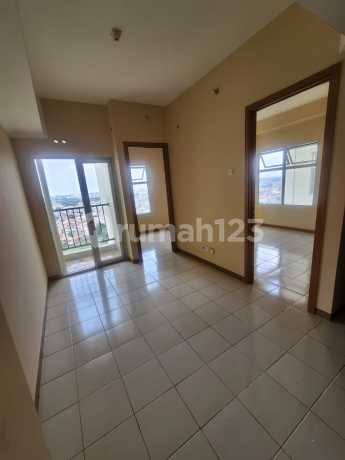 Victoria Square Lt 17 Corner 2 Kamar Tidur Hadap Timur