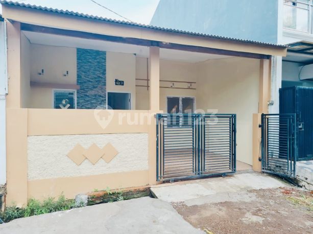 Rumah Renov Bagus Ckm Citra Kebun Mas Karawang