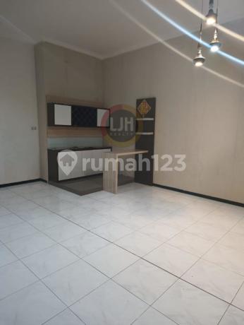 Rumah siap huni di Permata Semeru