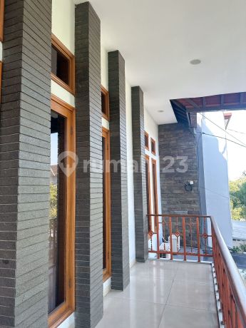 Rumah Full Furnish Dibawah Harga Pasaran, Di Batununggal Bandung.