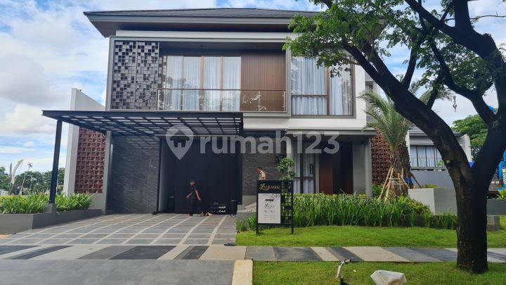 Rumah Mewah 2 lantai di Cluster La Grande, Citraland Celebes Rumah Mewah 2 lantai di Cluster La Grande, Citraland Celebes