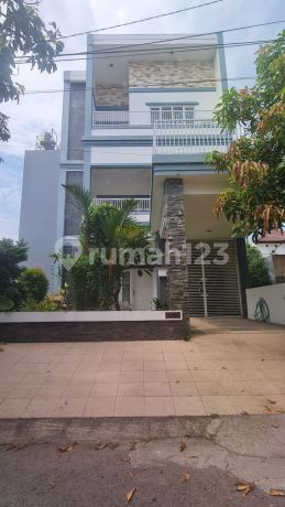 Dijual Rumah Mewah Di Taman Masamba Tanjung Bunga, Makassar Dijual Rumah Mewah Di Taman Masamba Tanjung Bunga, Makassar