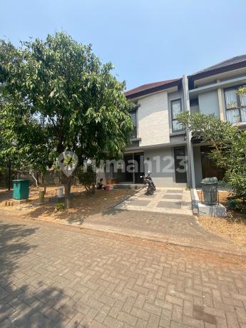 Rumah Eminent Precia Bsd Ada Taman Fasum di Samping Dan Depan Rumah Jarang Ada Rumah Eminent Precia Bsd Ada Taman Fasum di Samping Dan Depan Rumah Jarang Ada