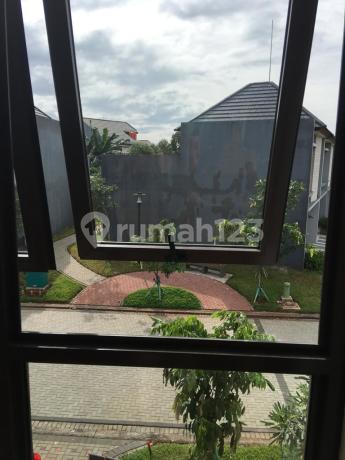 Rumah @Precia Eminent BSD Samping dan depan rumah taman BSD Rumah @Precia Eminent BSD Samping dan depan rumah taman BSD