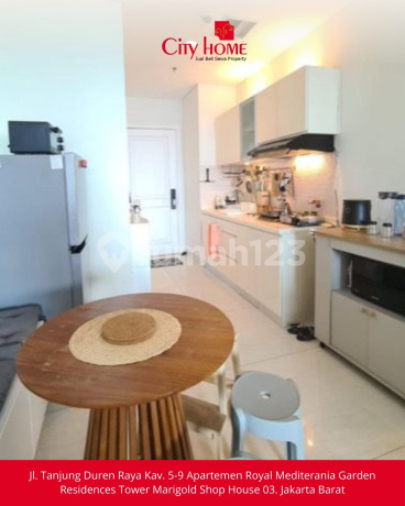 Dijual Apartemen 2 BR + Storage Room di Grand Madison Fully Furnsihed