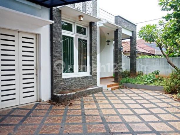 Dijual Rumah Siap Huni di Perikani Raya, Cipinang Jakarta Timur