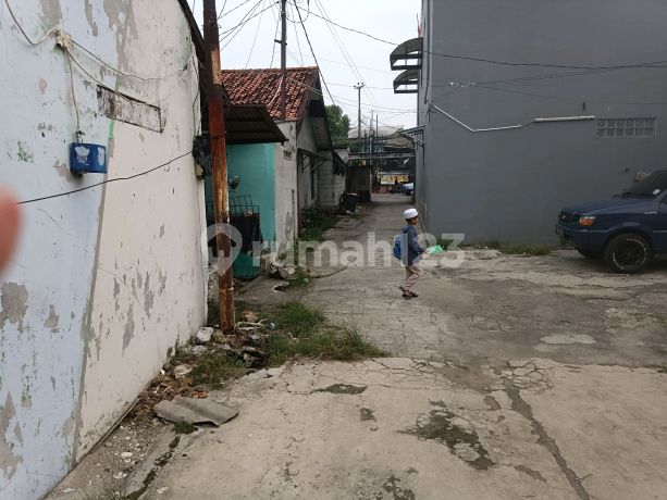 Dijual Hitung Tanah Aja