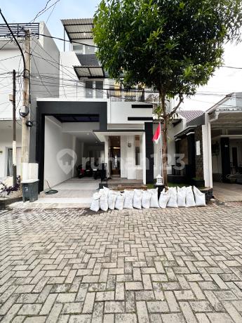 Rumah Manis Nan Cantik Type 178/200 Dalam Cluster Di Jagakarsa Dekat Akses Tol Cijago-andara, Siap Kpr Murah Rumah Manis Nan Cantik Type 178/200 Dalam Cluster Di Jagakarsa Dekat Akses Tol Cijago-andara, Siap Kpr Murah