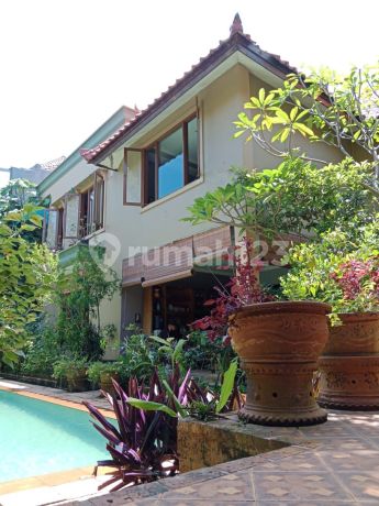 Rumah tingkat di Bali View , Cirendeu
