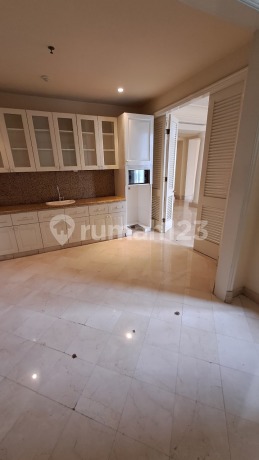 Apartemen The Residence At Dharmawangsa Kebayoran Baru, 302 M2, 3+1 BR