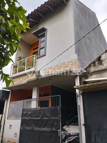 Rumah 2 Lantai Di Griya Indah Serpong Dekat Pasar Prumpung