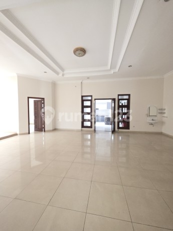 Dijual Rumah Modern Minimalis 1 Lantai di Perumahan Singgasana Dijual Rumah Modern Minimalis 1 Lantai di Perumahan Singgasana