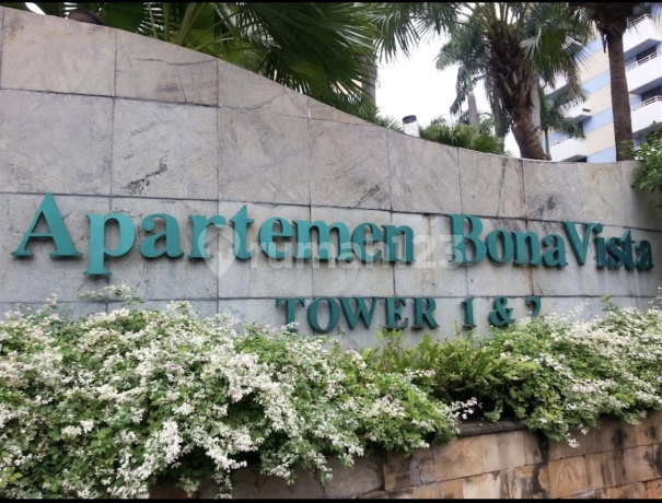 Bona Vista Furnished Bagus 3+1 Kamar Tidur