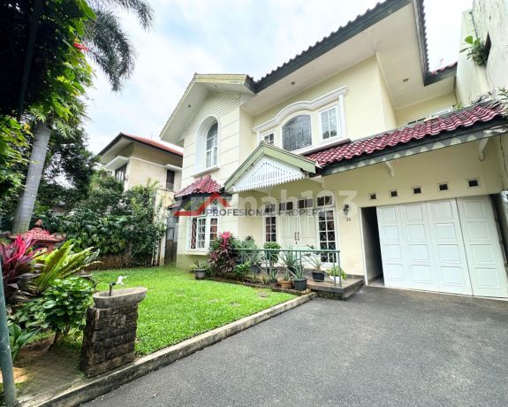 Nice House Quiet Location Near Scbd Kebayoran Baru South Jakarta