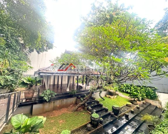 Rumah Kantor Buat Usaha di Bawah Harga NJOP Tersewa di Kemang Jakarta Selatan Rumah Kantor Buat Usaha di Bawah Harga NJOP Tersewa di Kemang Jakarta Selatan