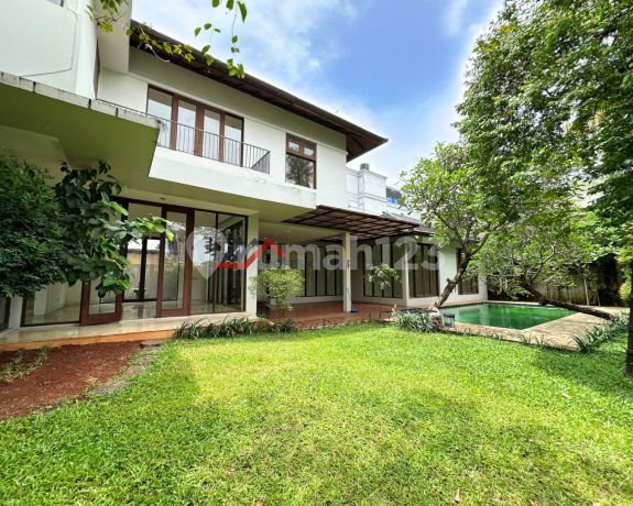 Rumah Bagus Murah Kolam Renang Asri dan Hijau di Area Kemang Jakarta Selatan Rumah Bagus Murah Kolam Renang Asri dan Hijau di Area Kemang Jakarta Selatan