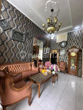 Move-in ready house in Graha Taman Pelangi.