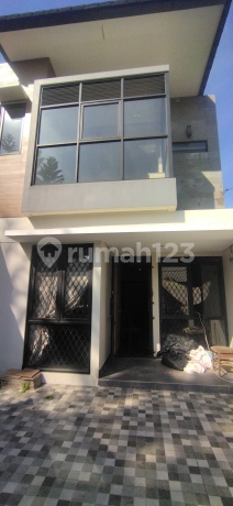 Dijual Rumah Dan Tanah Kosong Di Kompleks Bpkp Holis, Bandung