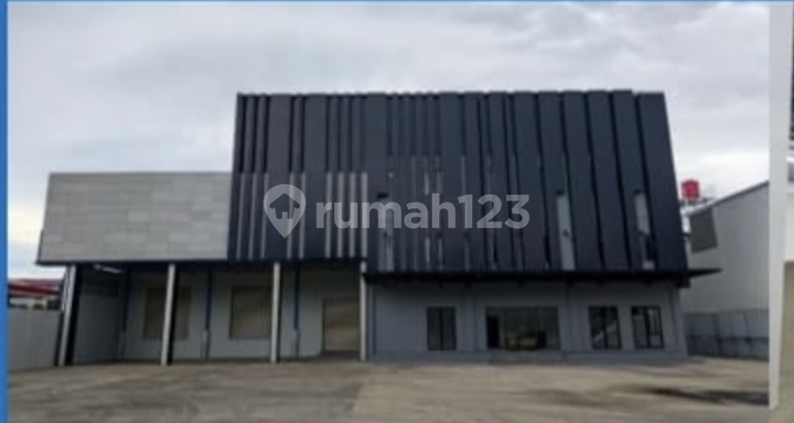 Raya Margomulyo Gudang Siap Pakai