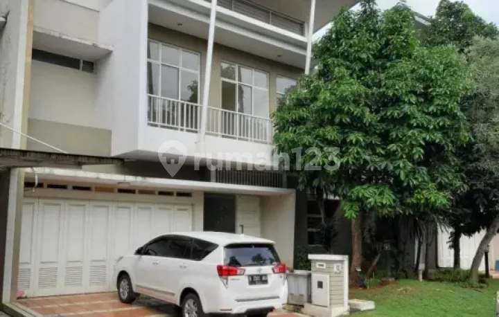 Rumah Grisea Lt216m2 2 Lantai di Gading Serpong Tangerang Selatan