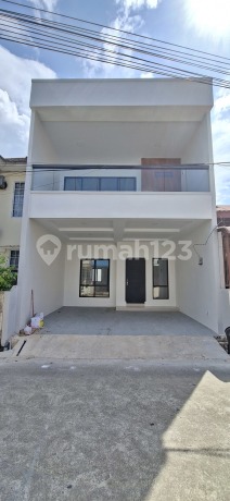 Dijual Rumah Siap Huni di Lucky Estate Nagoya Batam