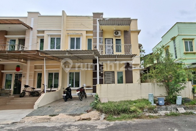 Dijual Rumah Hook Tengah di Center View Batam Center Dijual Rumah Hook Tengah di Center View Batam Center