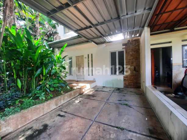Rumah 2 Lantai di Flo Residence Villa Cinere Mas. Unfurnished