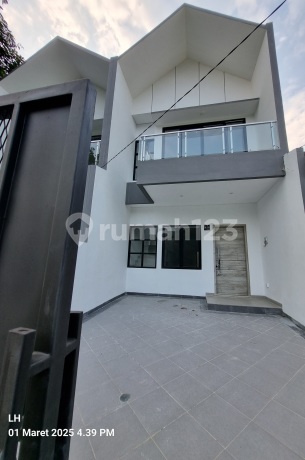 Dijual Rumah Baru Murah 2 Lantai di Villa Melati Mas Serpong