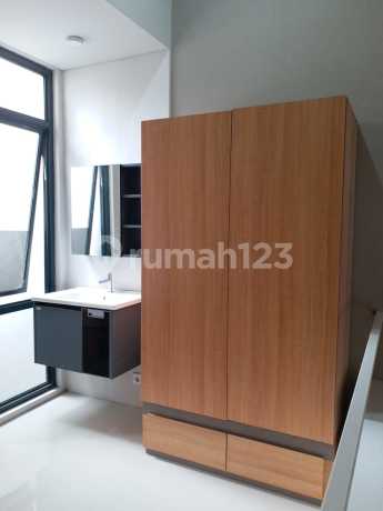 Good Minimalist Compact House in BSD Near Mall Good Minimalist Compact House in BSD Near Mall