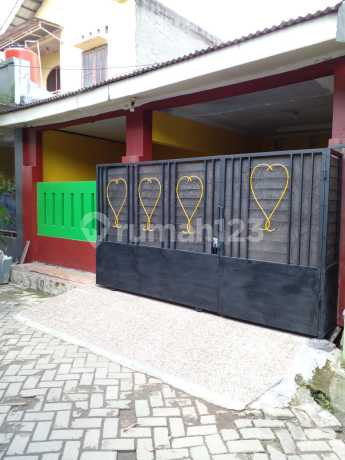 Rumah 2 Kmr Tidur 1 Kmr Mandi 1 Lantai di Permata Sepatan, Kabupaten Tangerang