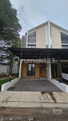 New Nice House PPJB Cluster Yarra JGC Jakarta Garden City 2 Floors With Extra Land